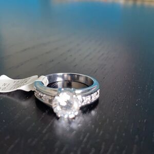 NWT Sterling Silver Cubic Zirconia Ring size 9